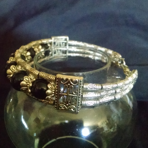 Vintage Antique Style Black Beaded Bracelet